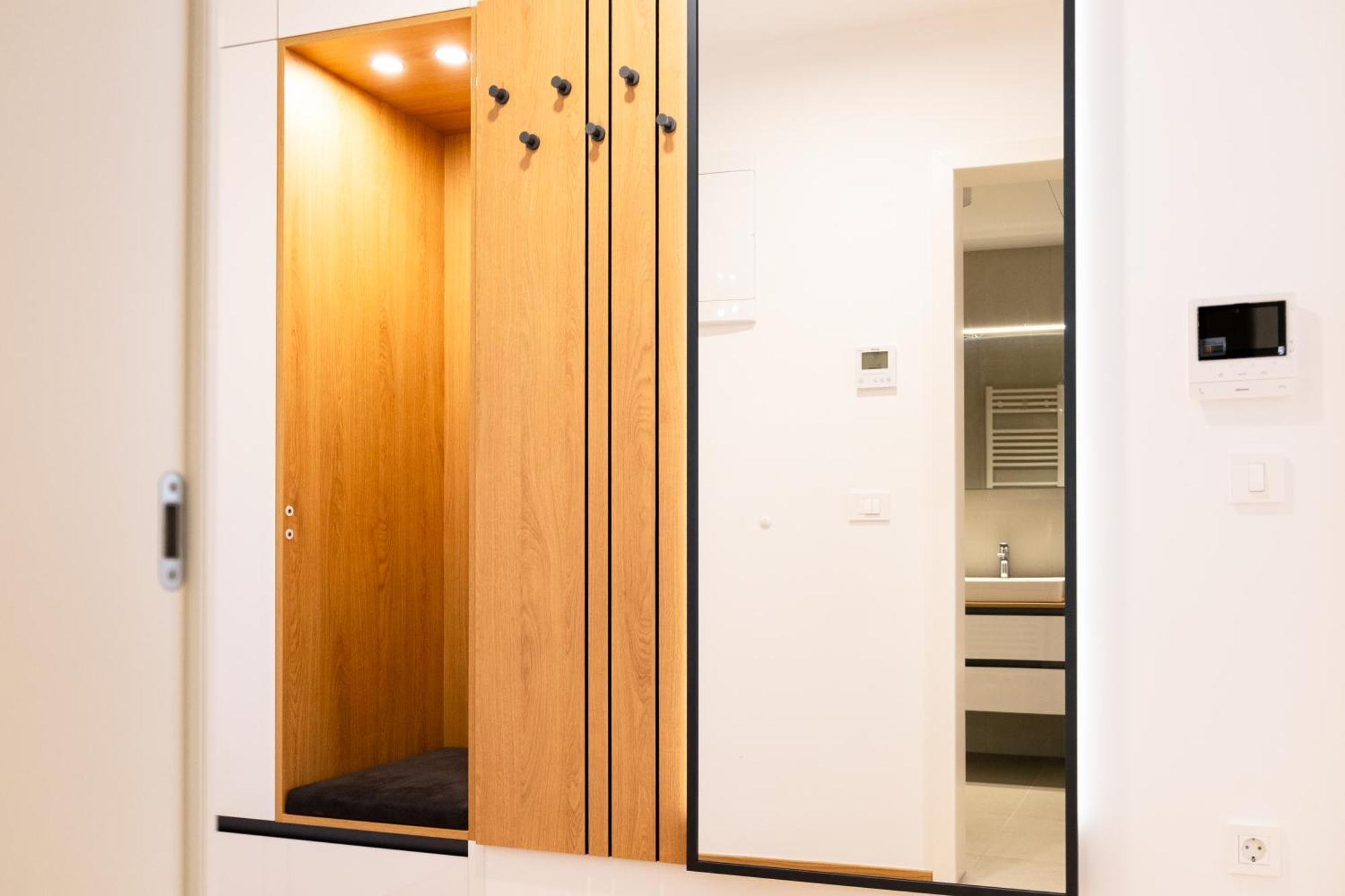 Masarykova Residence - Modern 1-Bedroom In City Center & Free Parking Ljubljana Extérieur photo