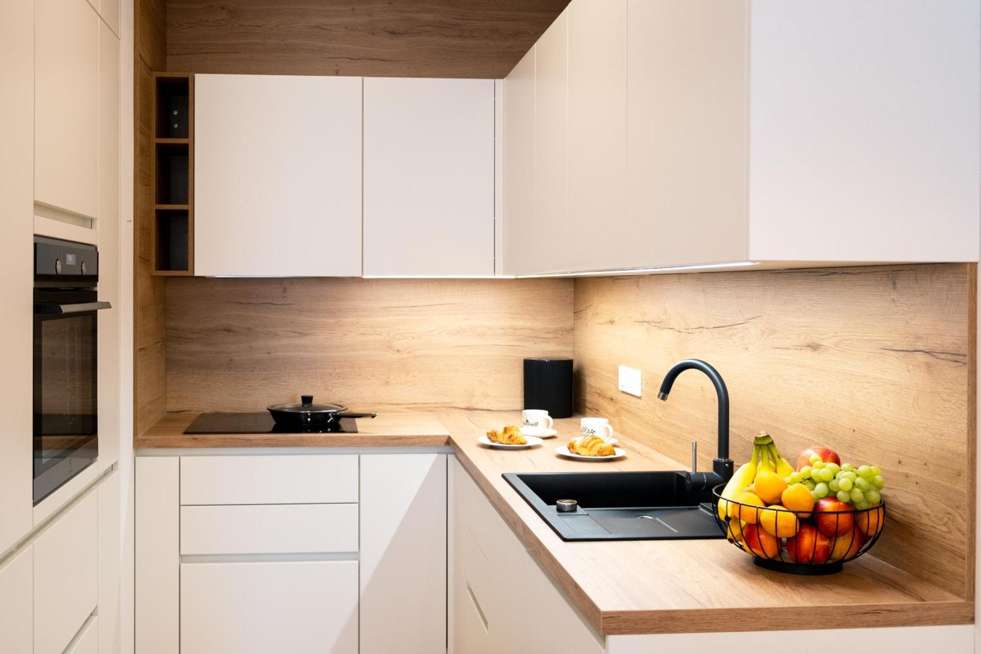 Masarykova Residence - Modern 1-Bedroom In City Center & Free Parking Ljubljana Extérieur photo